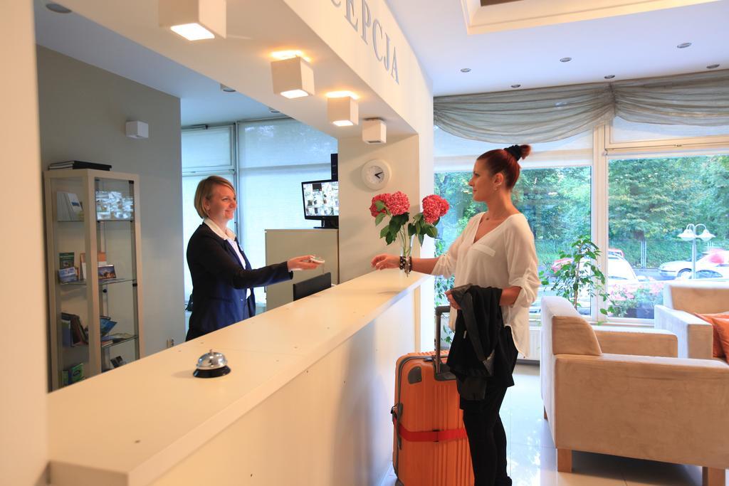 Hotel Cieplice Medi & Spa Jelenia Góra Екстериор снимка